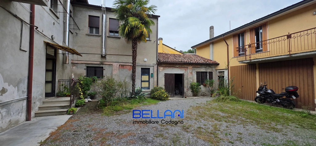 CODOGNO APPARTAMENTO CON INGRESSO INDIPENDENTE